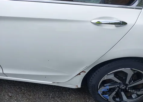 2017 Honda Accord Ex-L from USA, damaged, VIN 1HGCR2F81HA200498